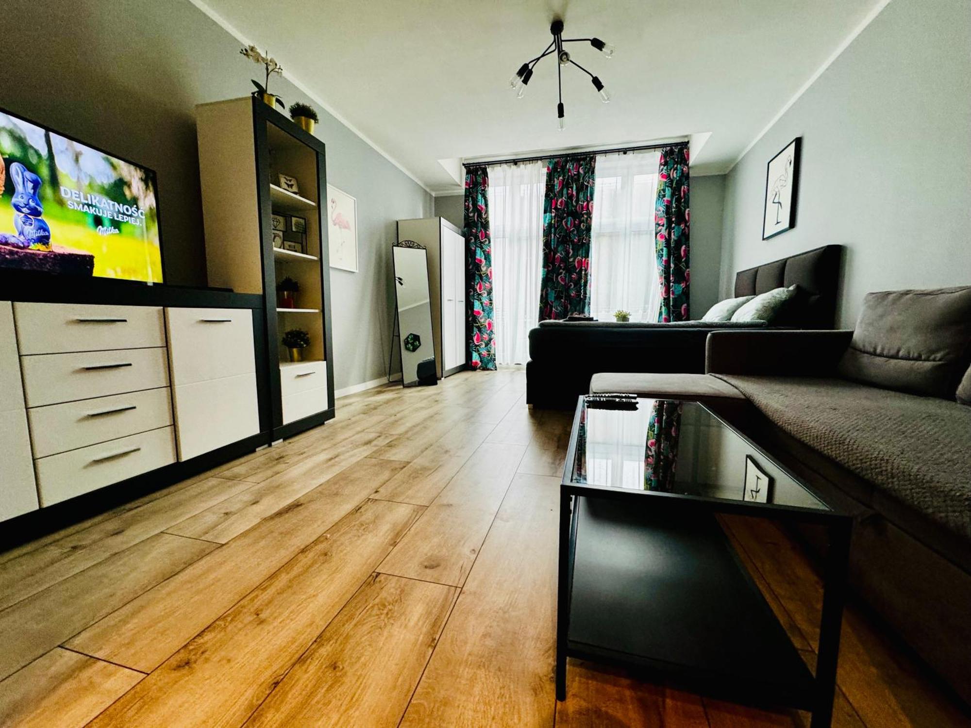 Apartament Flaming Z Balkonem - Scisle Centrum Naprzeciwko Pkp I Pks - Self Check In - Darmowy Parking - Pozne Wymeldowanie - Wystawiamy Fv Ополе Экстерьер фото