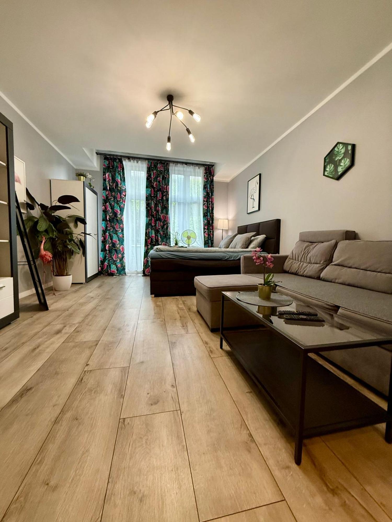 Apartament Flaming Z Balkonem - Scisle Centrum Naprzeciwko Pkp I Pks - Self Check In - Darmowy Parking - Pozne Wymeldowanie - Wystawiamy Fv Ополе Экстерьер фото