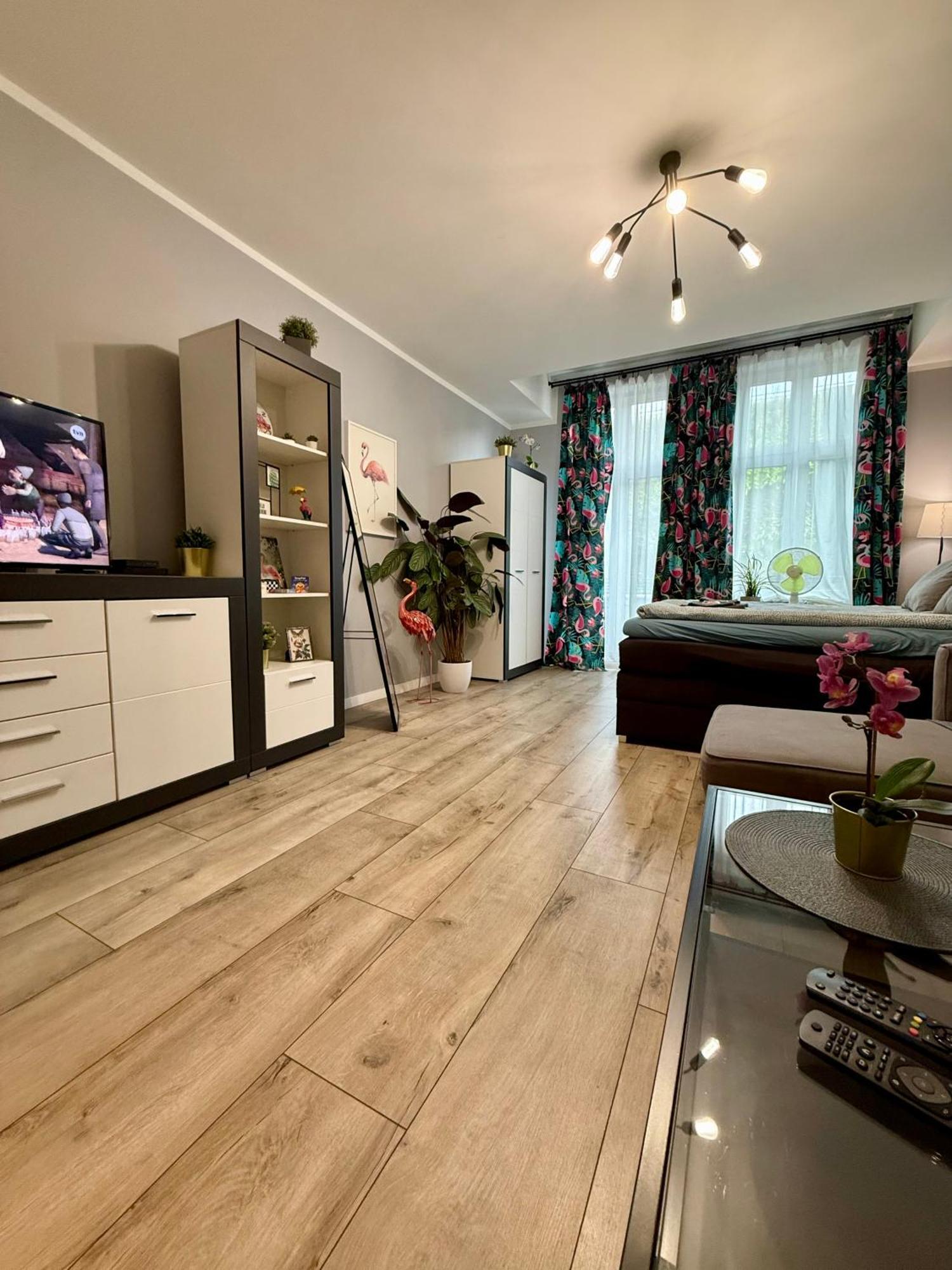 Apartament Flaming Z Balkonem - Scisle Centrum Naprzeciwko Pkp I Pks - Self Check In - Darmowy Parking - Pozne Wymeldowanie - Wystawiamy Fv Ополе Экстерьер фото
